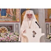 Travelling with God. The Meaning and Usefulness of Pilgrimage - Patriarch Daniel image