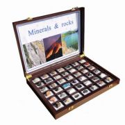 Trusa – Roci si minerale, 42 specimene Astronomie imagine 2022