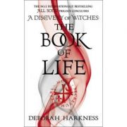 The Book of Life – Deborah Harkness Carte straina. Literatura imagine 2022