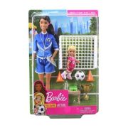 Papusa bruneta Antrenor de fotbal, Barbie librariadelfin.ro