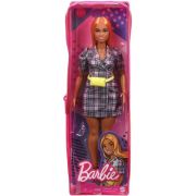Papusa Barbie cu rochie tip blazer roz in carouri, Barbie (roz) imagine 2022