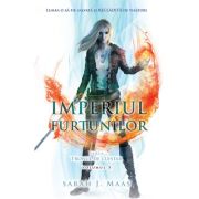 Imperiul furtunilor (seria tronul de clestar, volumul 5) (editie de buzunar) - sarah j. maas