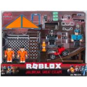 Set de joaca aventuri din joc 4 Figurine si accesorii, Roblox